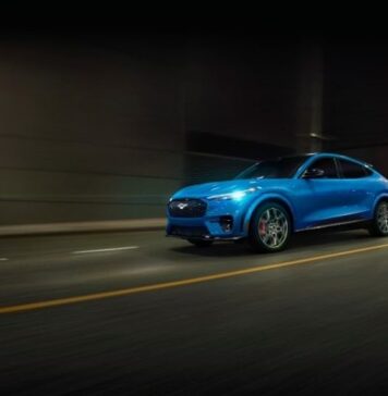 Llega un renovado Ford Mustang Mach-E 2025 ahora con el impulso de VEMO